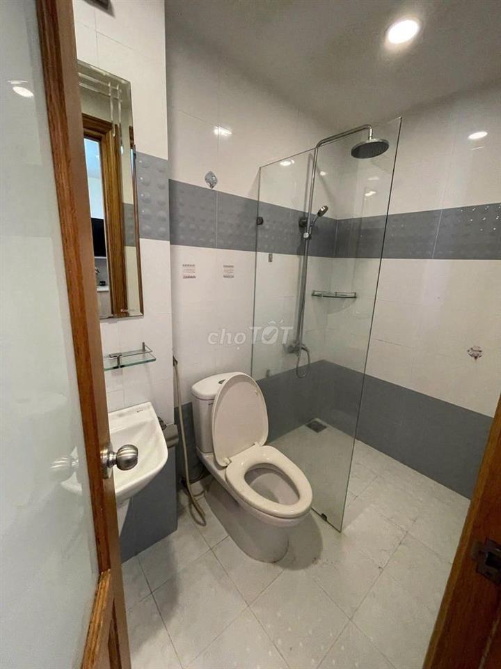 C/c Kim Tâm Hải-Quận 12 Full NT 72m2 giá 1 tỷ 950 Tr cho thuê 8,5tr/th