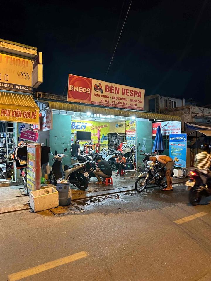 Mặt bằng kinh doanh rất tốt, gần KCN, chợ và khu phòng trọ