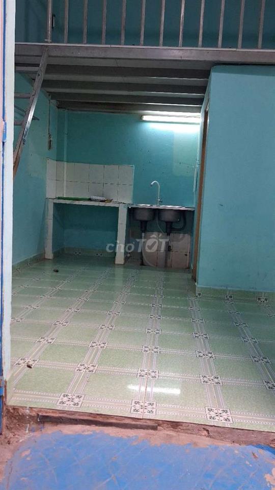 Ưu tiên cho 1 người ở hoặc 2 vợ chồng. 