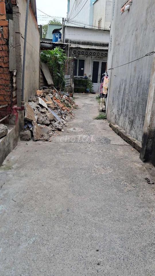 Ưu tiên cho 1 người ở hoặc 2 vợ chồng. 