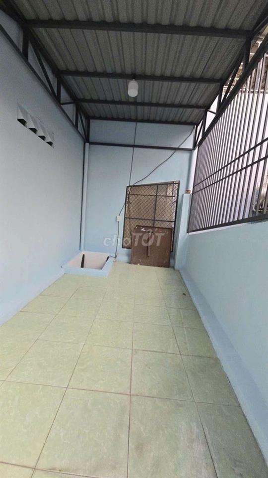 Nhà 3 lầu sổ riêng hoàn công đầy đủ Bùi Viện Quận 1