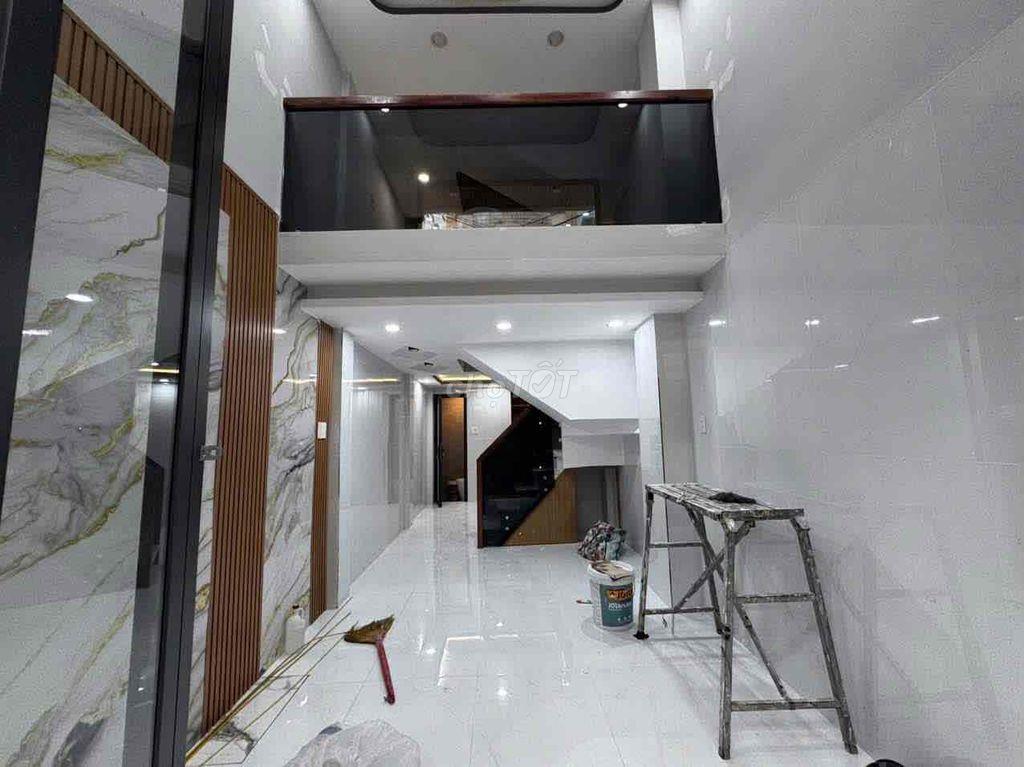 Nhà 1/ hẻm Hà Tôn Quyền
