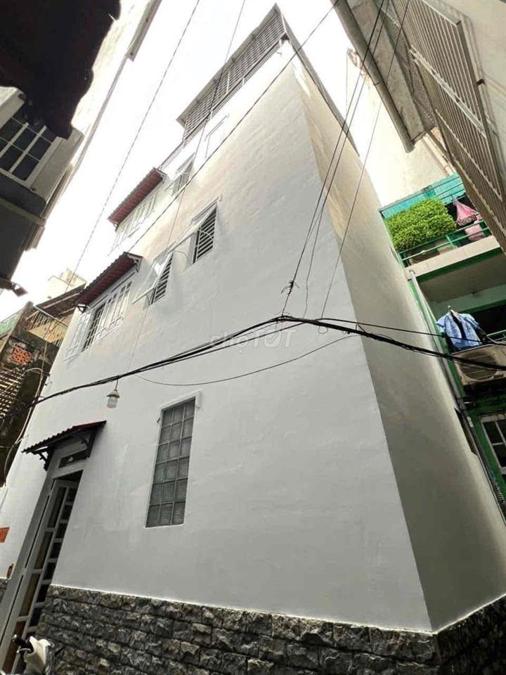 NGỘP BANK cần bán gấp tài sản ở Quận 10 đường Nguyễn Duy Dương