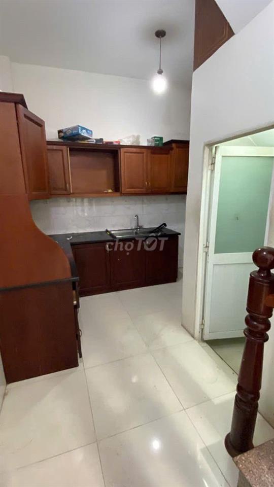 CHÍNH CHỦ CHO THUÊ NHÀ HẺM 47 ĐƯỜNG TÂN HÓA, NHÀ ĐẸP, GẦN TRUNG TÂM