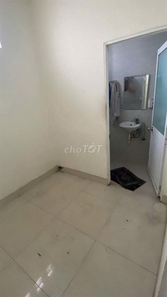 CHÍNH CHỦ CHO THUÊ NHÀ HẺM 47 ĐƯỜNG TÂN HÓA, NHÀ ĐẸP, GẦN TRUNG TÂM