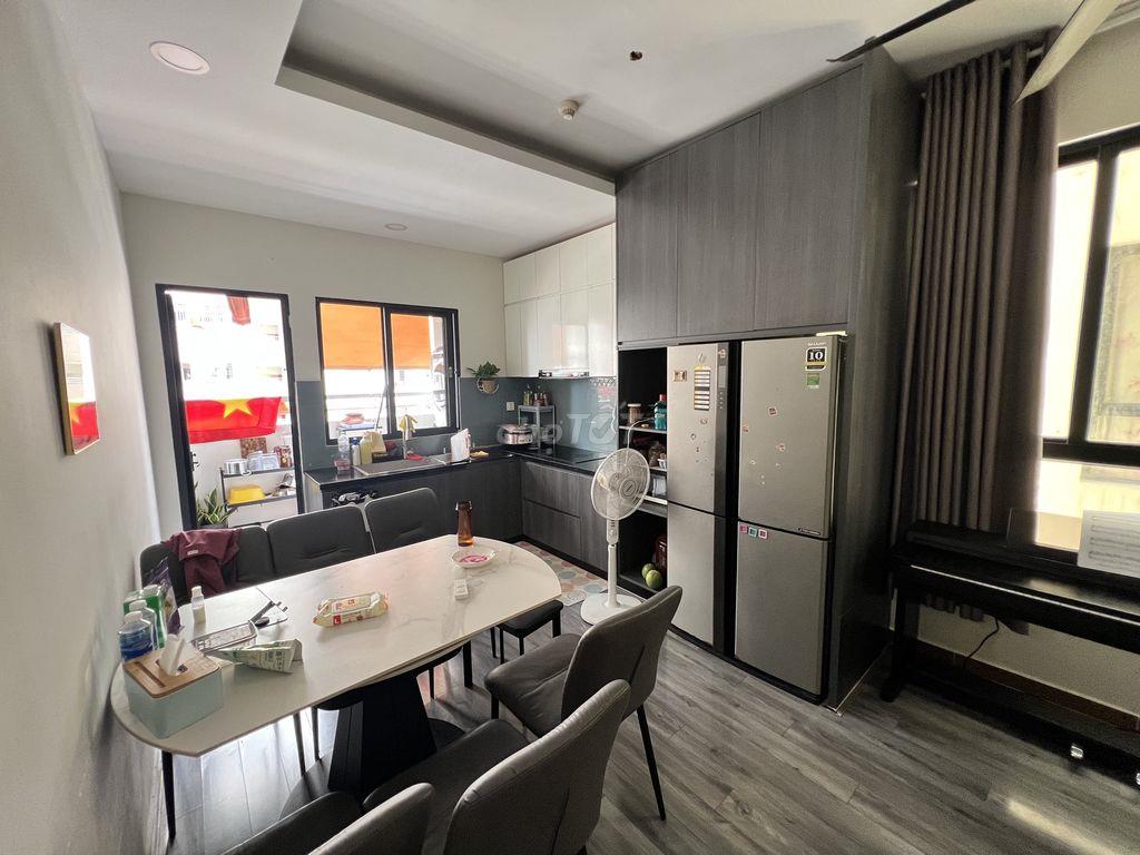 Chính chủ cần bán CH Era Town Q7, giá 3.1 tỷ DT 90m2, 2PN + 2WC