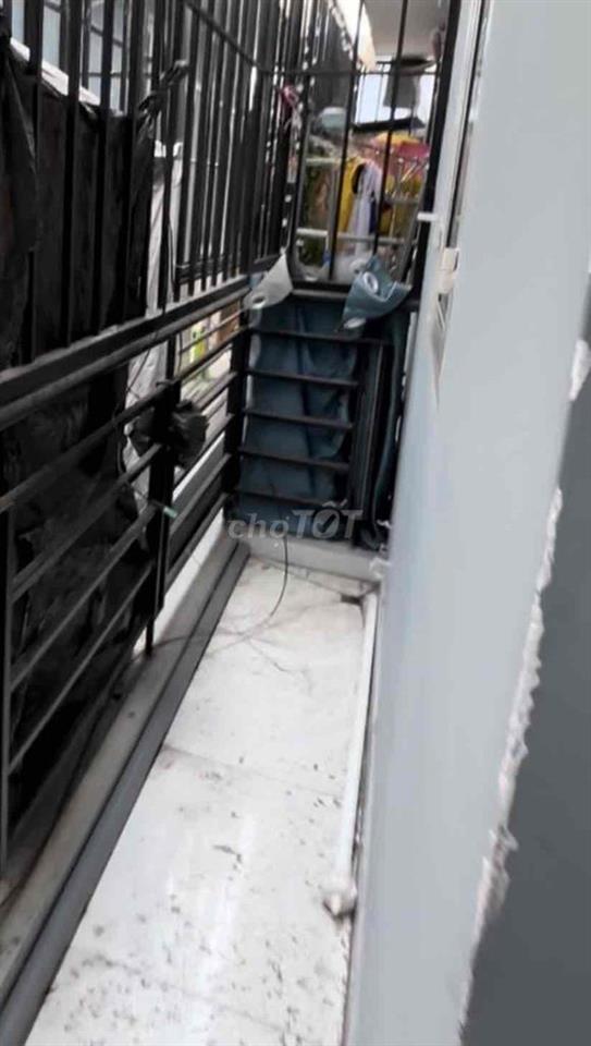 Bán nhà hẻm 108 Lê Văn Lương thông cầu Kênh Tẻ