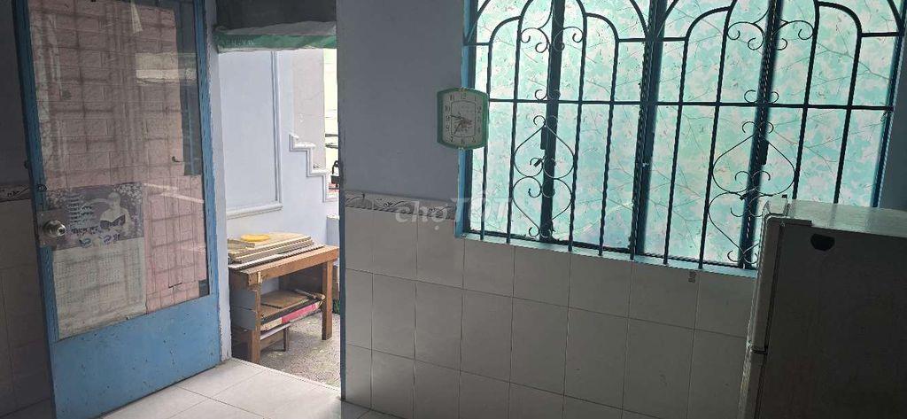 Phòng trọ giá rẻ q8