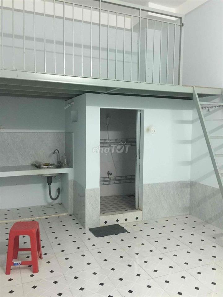 Phòng trọ 15m2 gần sân bay T3 Tân Sơn Nhất và đường Cộng Hoà