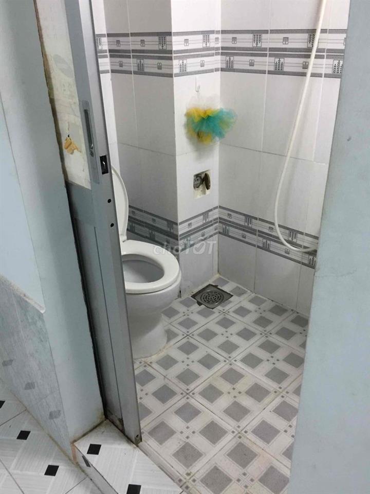 Phòng trọ 15m2 gần sân bay T3 Tân Sơn Nhất và đường Cộng Hoà