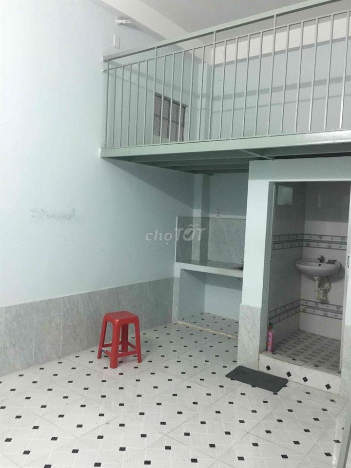 Phòng trọ 15m2 gần sân bay T3 Tân Sơn Nhất và đường Cộng Hoà