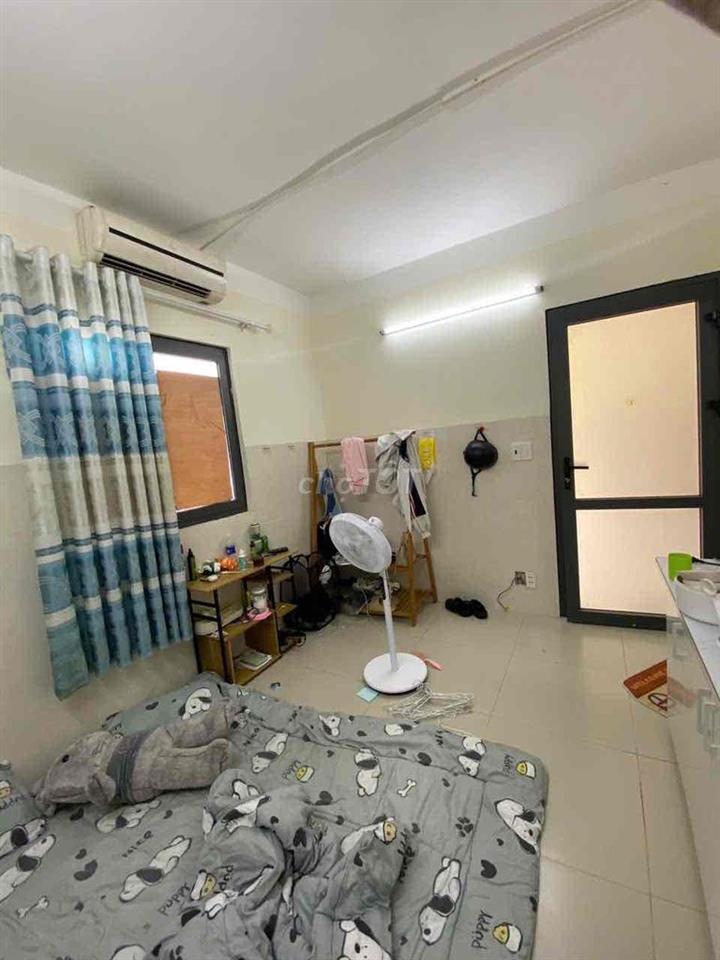 PHONGD CỬA SỔ TRỜI GẦN TÂN SƠN NHÌ AEON ĐH HUIT ĐH VHU SẴN NÔJ THẤT