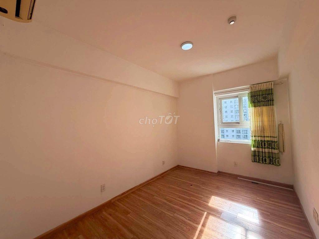 Chung Cư An Bình -Lũy Bán Bích 3PN ko NT giá 10tr/th 105m2 ban công