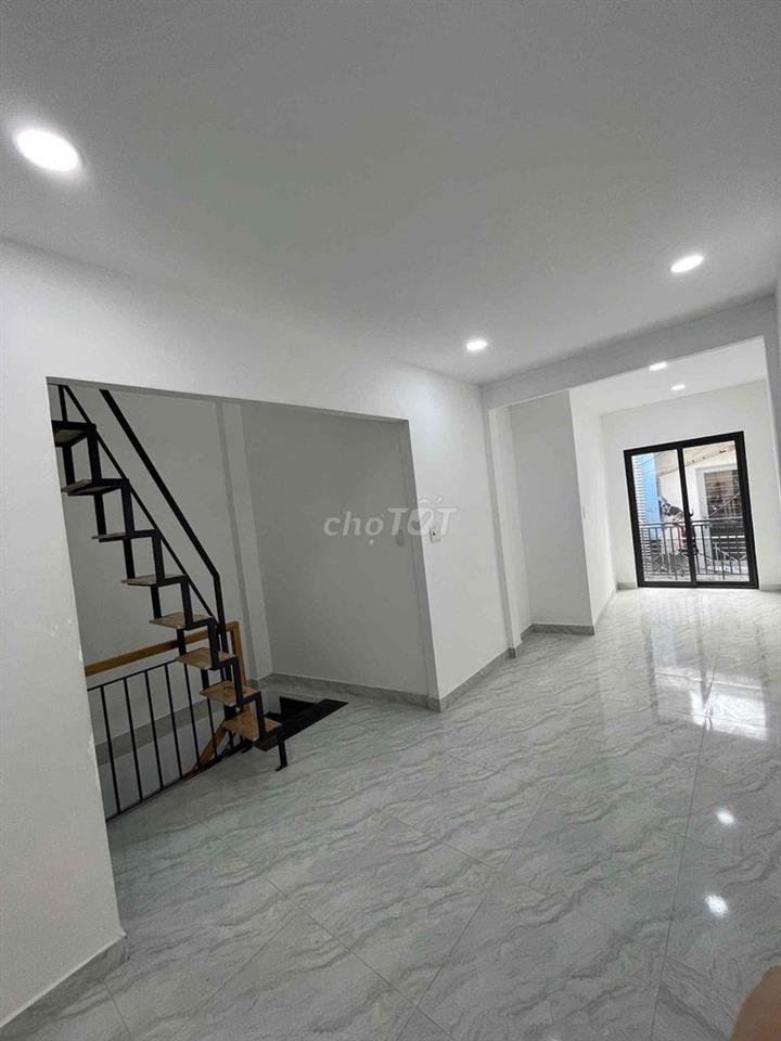 Chính chủ cần bán nhà Âu Cơ Tân Phú (23,3m2 đất) Hẻm thông