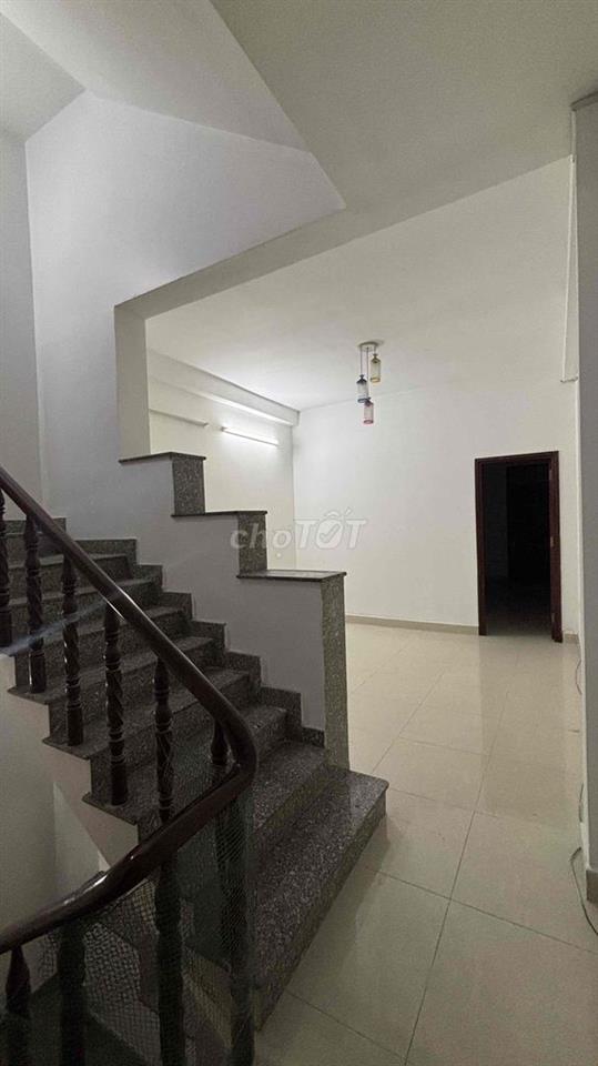 Chính chủ cho Thuê NNC 4x20