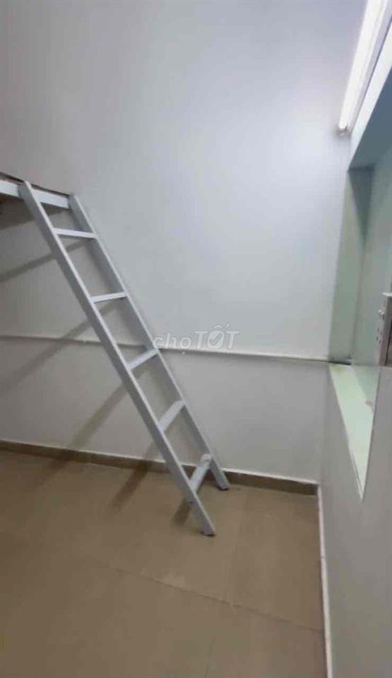 Tìm 1 bạn nữ ở ghép, phòng rộng rãi thoáng mát, sạch đẹp