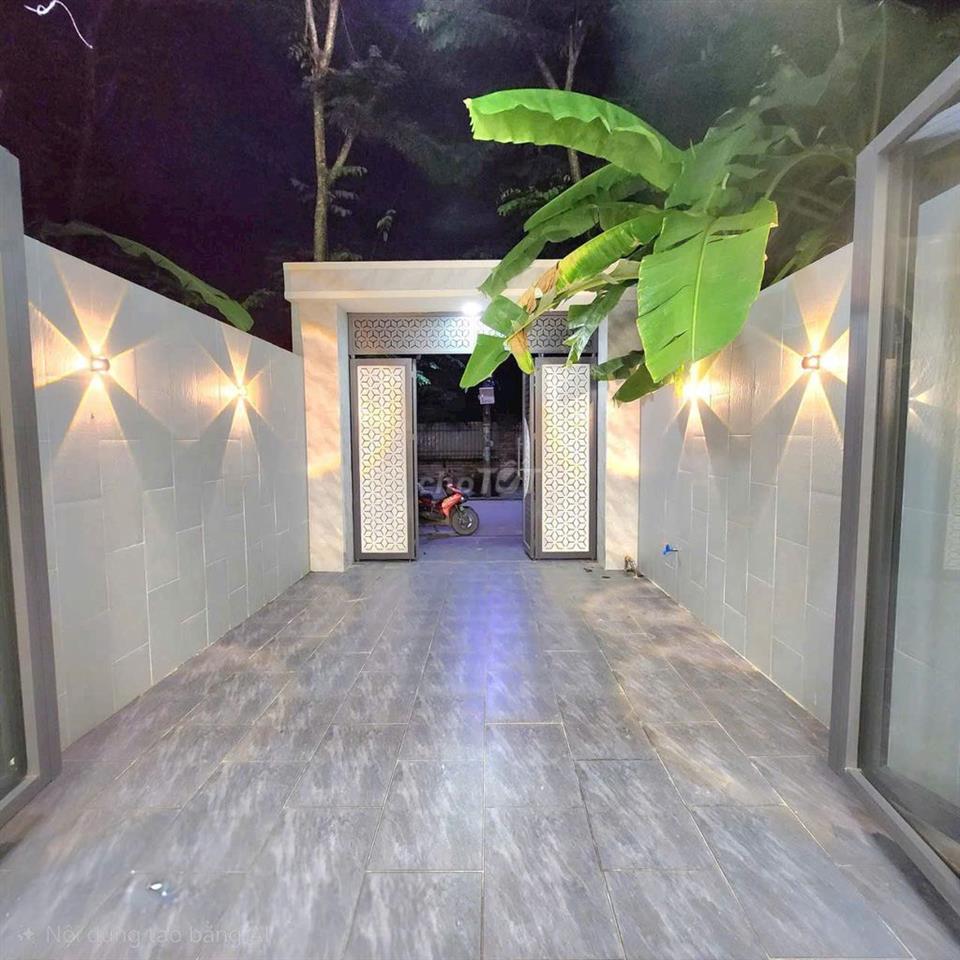 Chính chủ bán nhà đường Lò Lu Quận 9