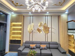 Chính chủ bán nhà đường Lò Lu Quận 9