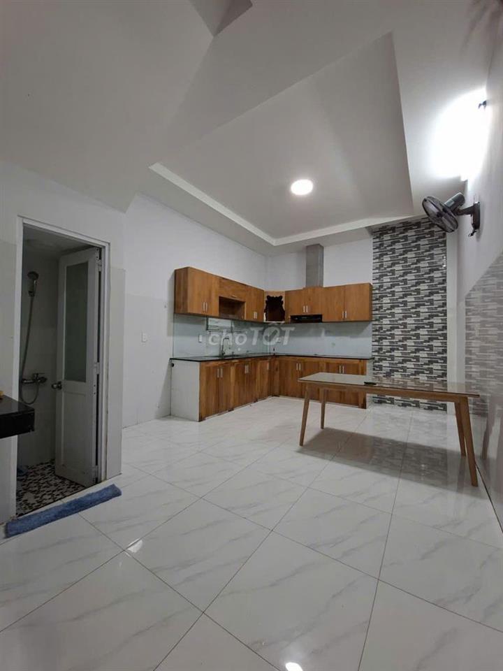 NHÀ 1T2L 3PN 3WC - ĐƯỜNG 12 - ĐỐI DIỆN ĐH LUẬT, HIỆP BÌNH CHÁNH