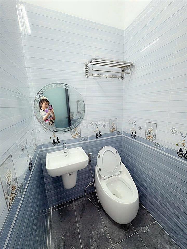 NHÀ PHỐ LIỀN KỀ 2PN 2WC - ĐƯỜNG CÂY KEO, TAM PHÚ, GẦN CHUNG CƯ ĐẠT GIA