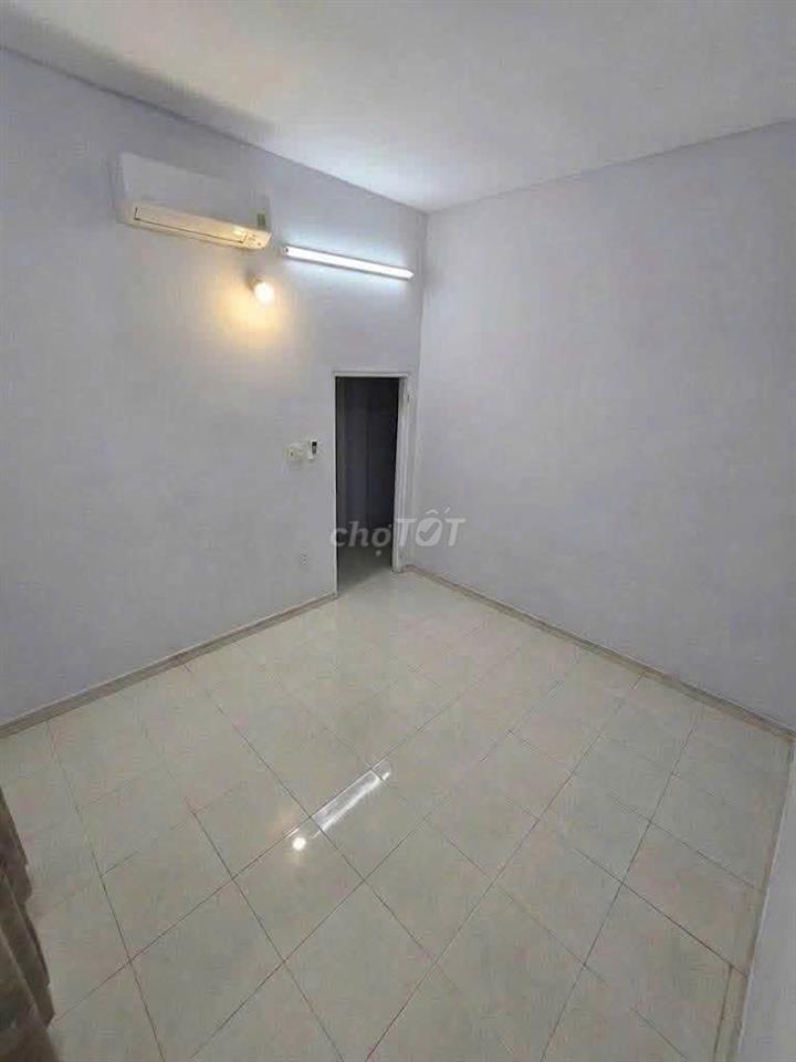 3PN -HXH-DTSD 170M2 ĐƯỜNG SỐ 9 LINH TÂY SÁT PHẠM VĂN ĐỒNG Ô TÔ TỚI NƠI