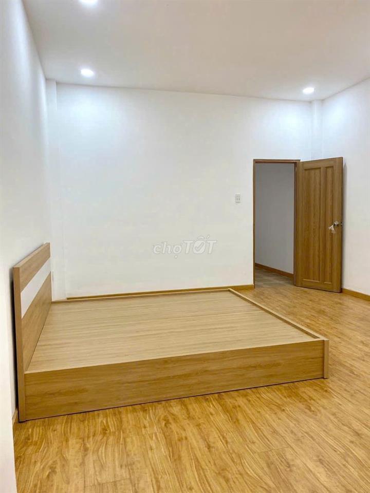 nhà mới full nội thất cao cấp, 200m2 sd, đường 12 hbp, cầu Vĩnh Bình
