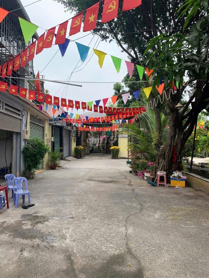 nhà mới full nội thất cao cấp, 200m2 sd, đường 12 hbp, cầu Vĩnh Bình