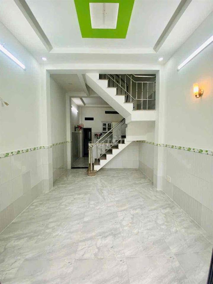 nhà đẹp 1 lầu 2pn 2wc