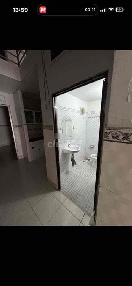 nhà mặt tiền đ xe hơi 1 lửng 2pn 1wc ở kd oline Vp…