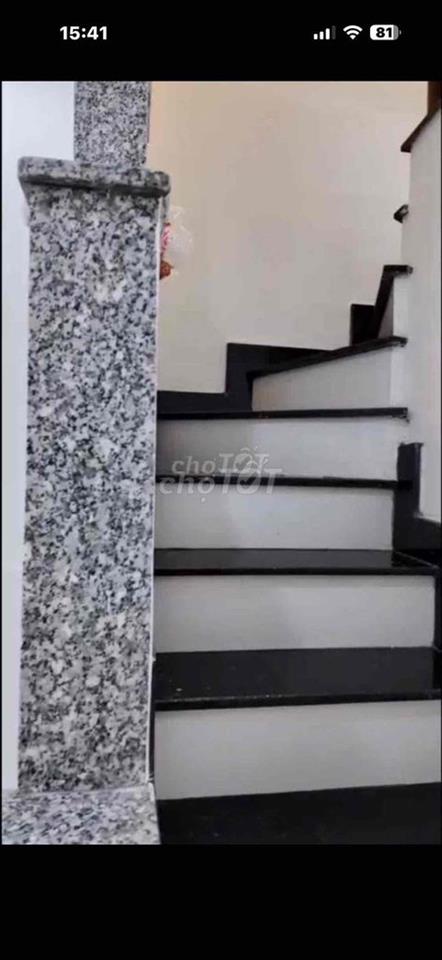 nhà 2 lầu 3pn3wc gần giang gẹ ql13 mới đẹp