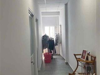 nhà mới đẹp 1 lầu 2pn 2wc có sân sau rộng