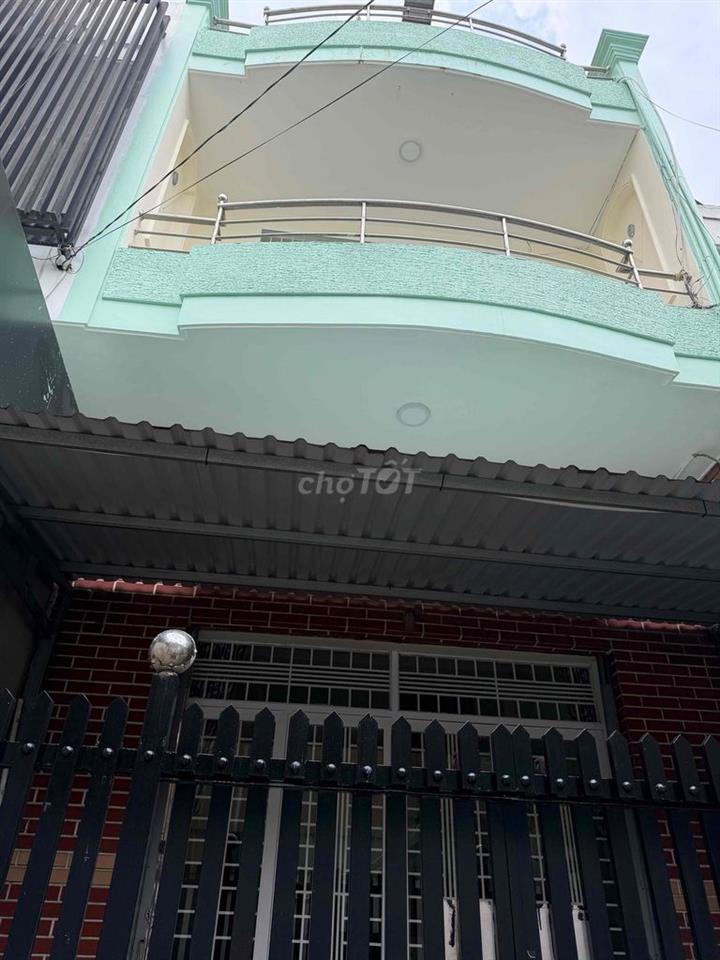 nha2 lầu 3pn 4wc đ tam bĩnhe hơi tới nhà