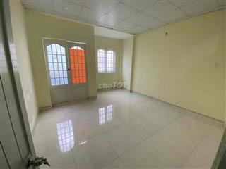 nhà 1 lầu 3pn2wc đ48 còn mới đẹp