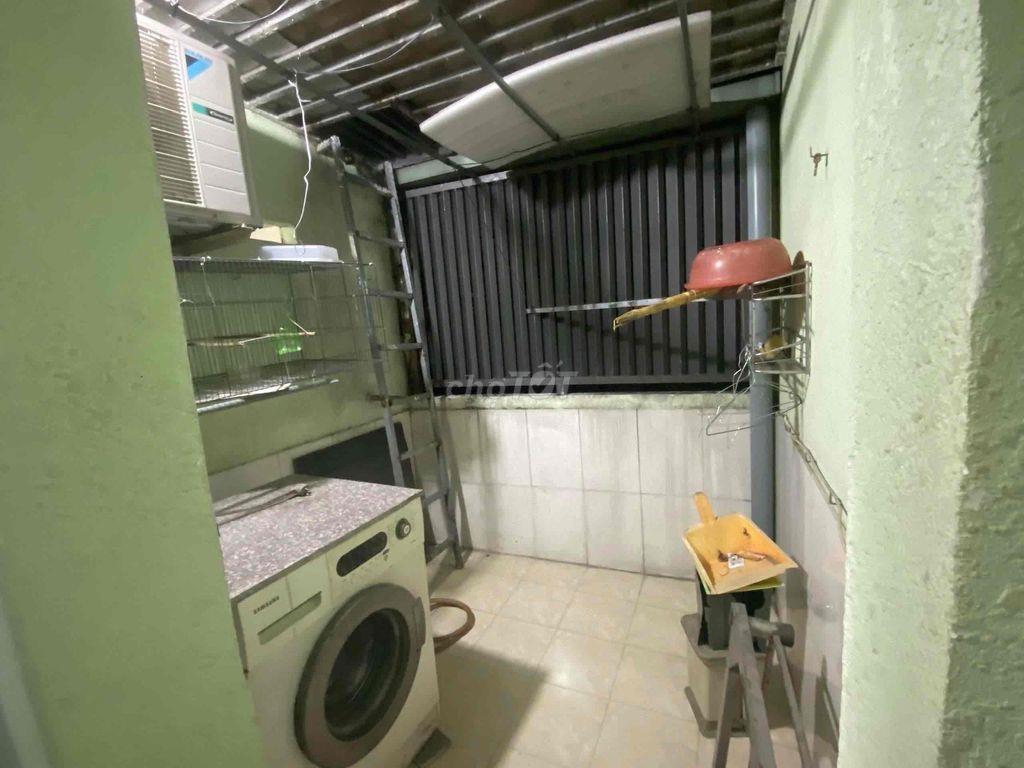 nhà full nội thất gần chợ hiệp bình 2pn 2wc