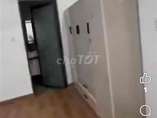 nhà đ 48 có nội thất 2pn1wc chỉ 4 triệu 8