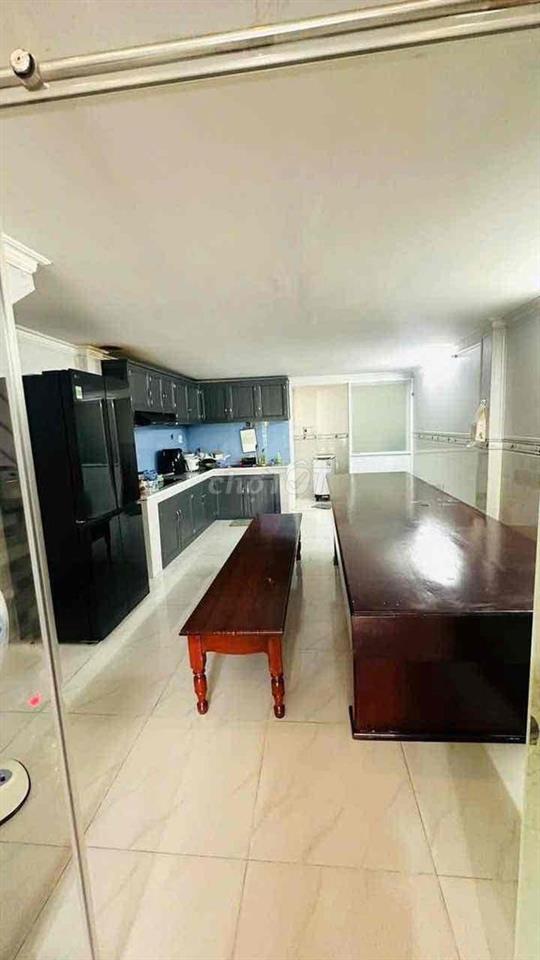 nhà 1 lầu 3pn3wc hetm xe hơi gần chợ hiệp bình
