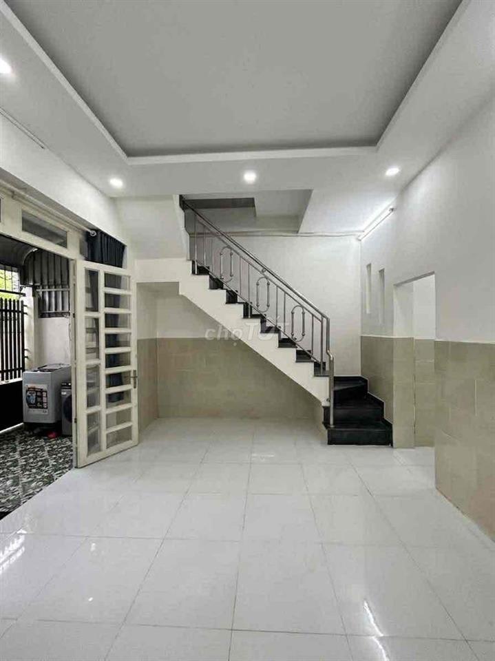 CHO THUÊ NHÀ NGUYÊN CĂN ĐẸP RỘNG – ĐƯỜNG 8M Ô TÔ ĐẬU TẬN CỬA