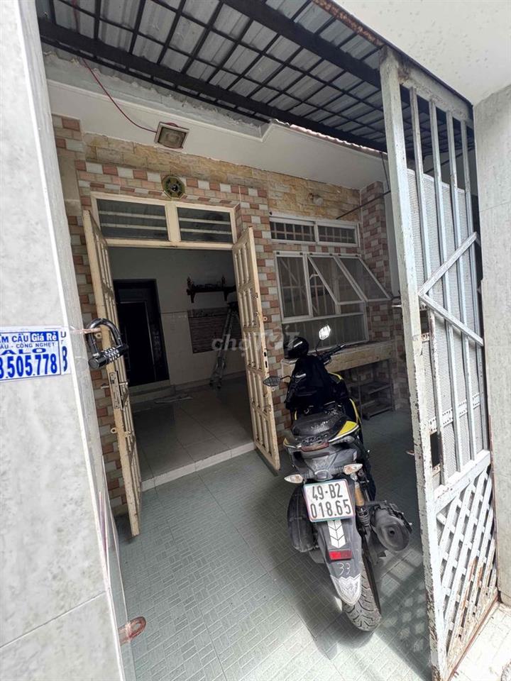 Cho thuê nhà nguyên căn gần chợ Hiệp Bình
