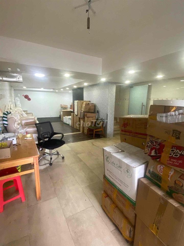 nguyên sàn tầng trệt khu đô thị Vạn phúc