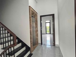 Phòng mới xây gần CC Jamila KĐ