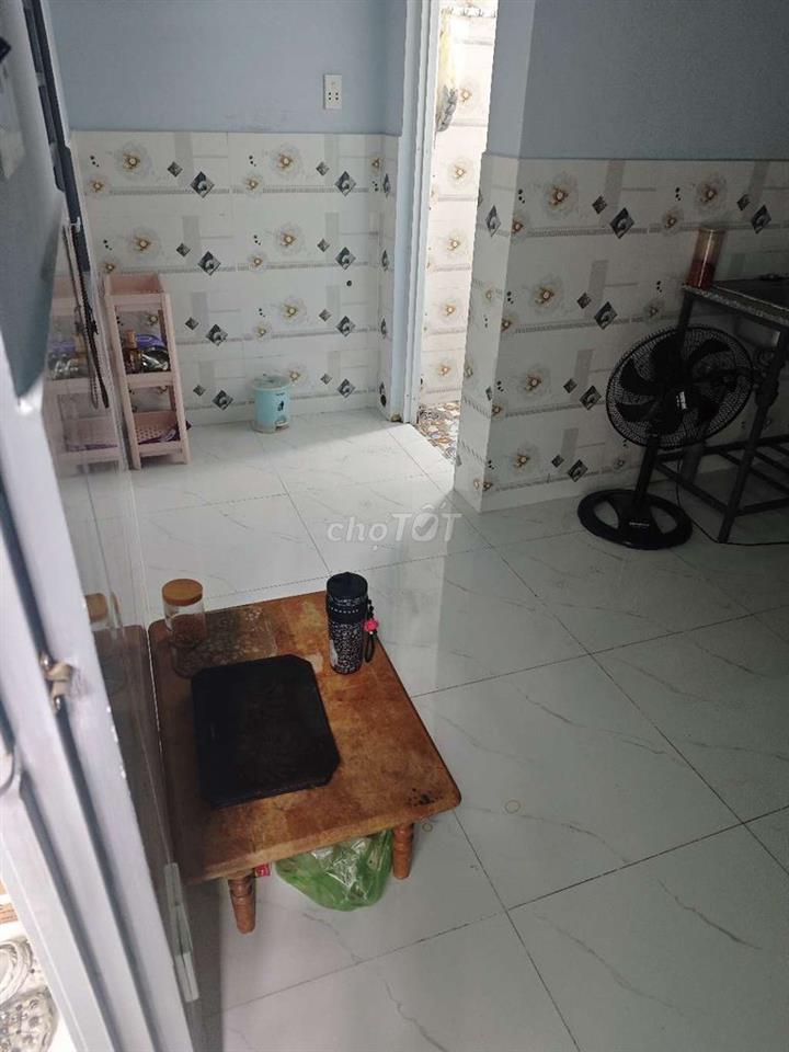 Mình tùm bạn nam sinh viên ở ghép ạ