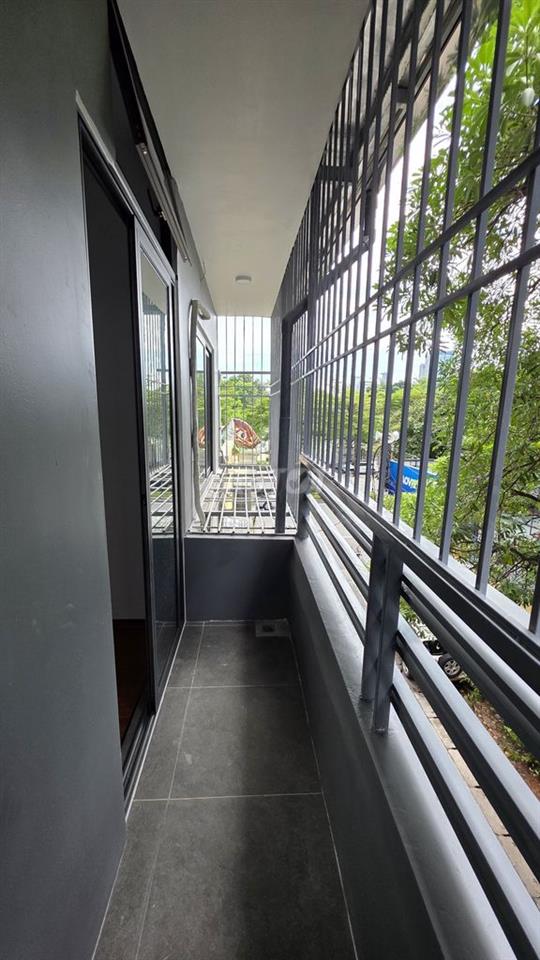 Bán tập thể tầng 3 lô góc mặt phố Linh Lang và Đào Tấn Phường Giảng Võ