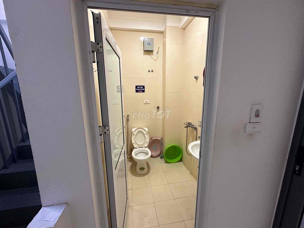 Nhà 5 tầng đường 3 ô tô tránh full tiện ích vị trí trung tâm