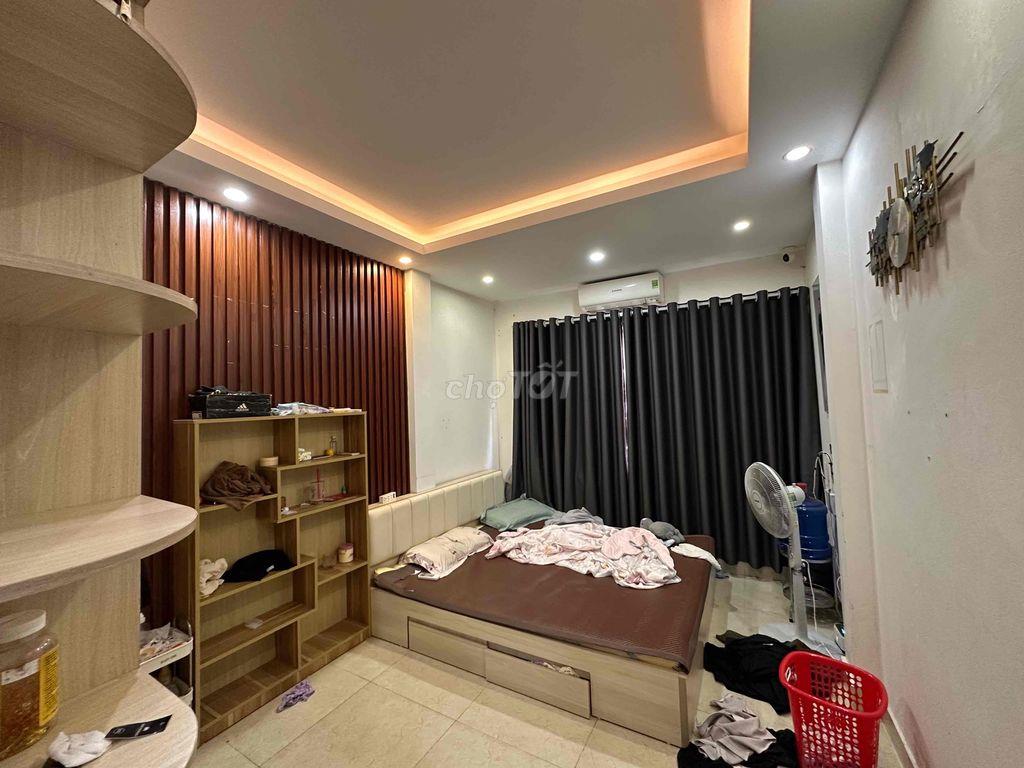 Nhà 5 tầng đường 3 ô tô tránh full tiện ích vị trí trung tâm