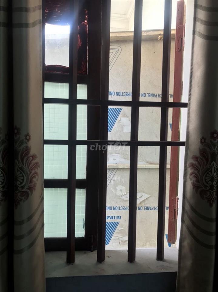 Nhà mình còn 02 phòng trên tâng 2, ko ở hết cho thuê