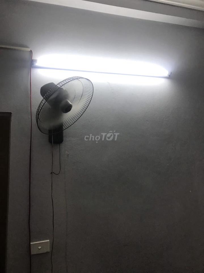 Nhà mình còn 02 phòng trên tâng 2, ko ở hết cho thuê