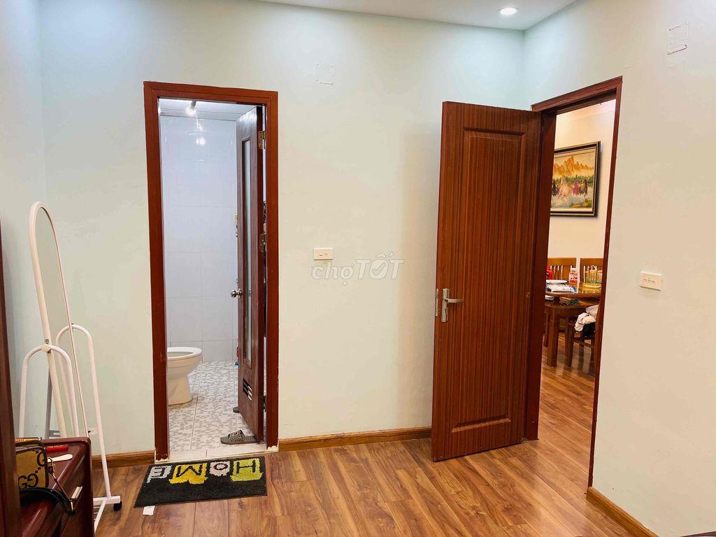 cho thuê căn hộ 68m2
