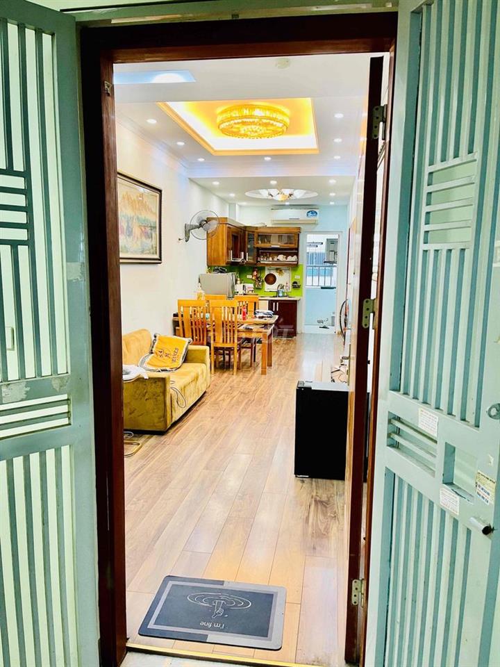 cho thuê căn hộ 68m2