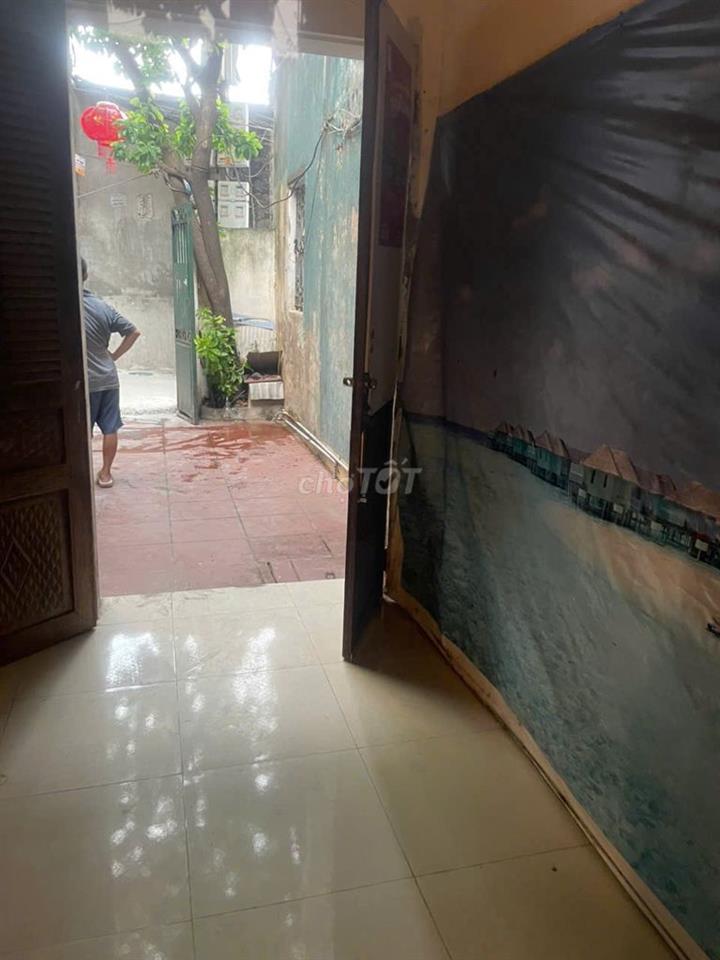 Cho thuê nhà rộng, giá rẻ phù hợp hộ gia đình 