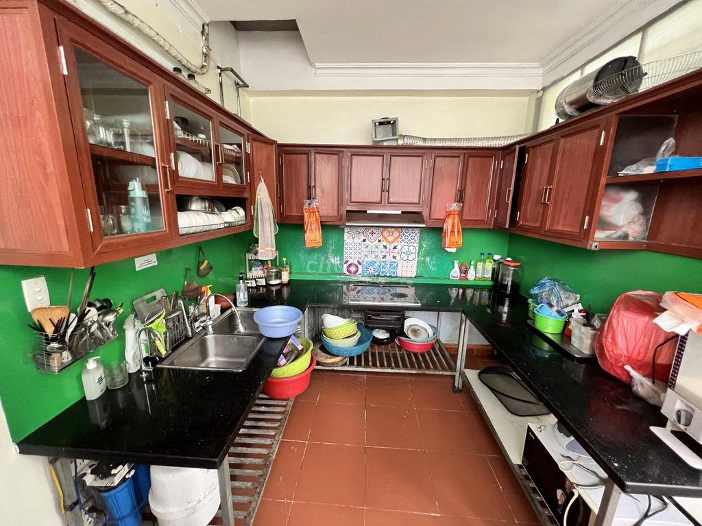 Căn hộ dịch vụ Full đồ trọn gói 4,5 triệu gần Hồ Tây
